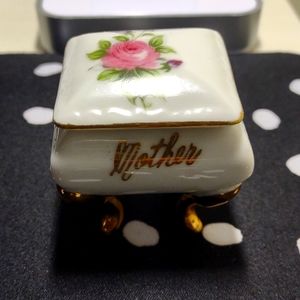 Vintage Floral Mother Trinket box